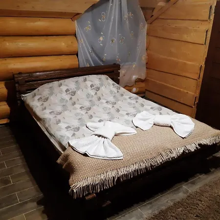 дикий зруб Worochta